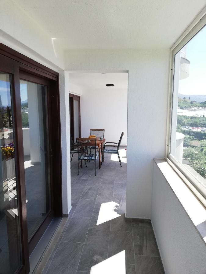 Sea View Apartment Reno W/Garage Split Kültér fotó