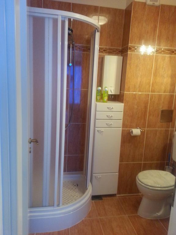 Sea View Apartment Reno W/Garage Split Kültér fotó